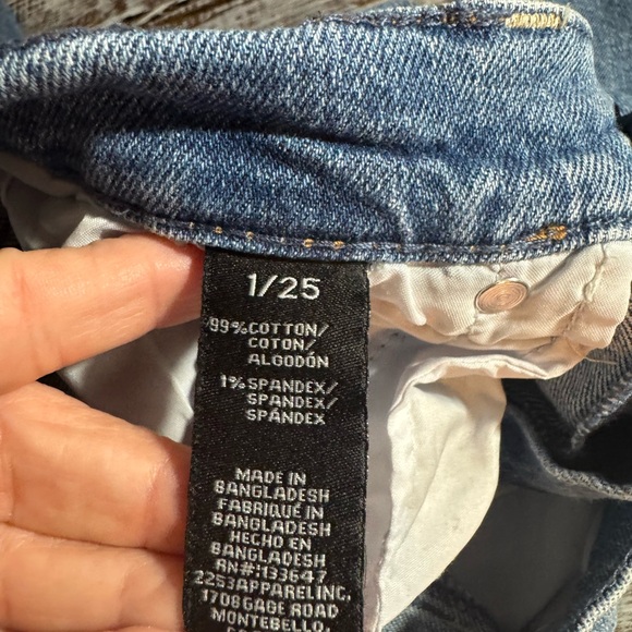 Sold - Picture 3 of 4